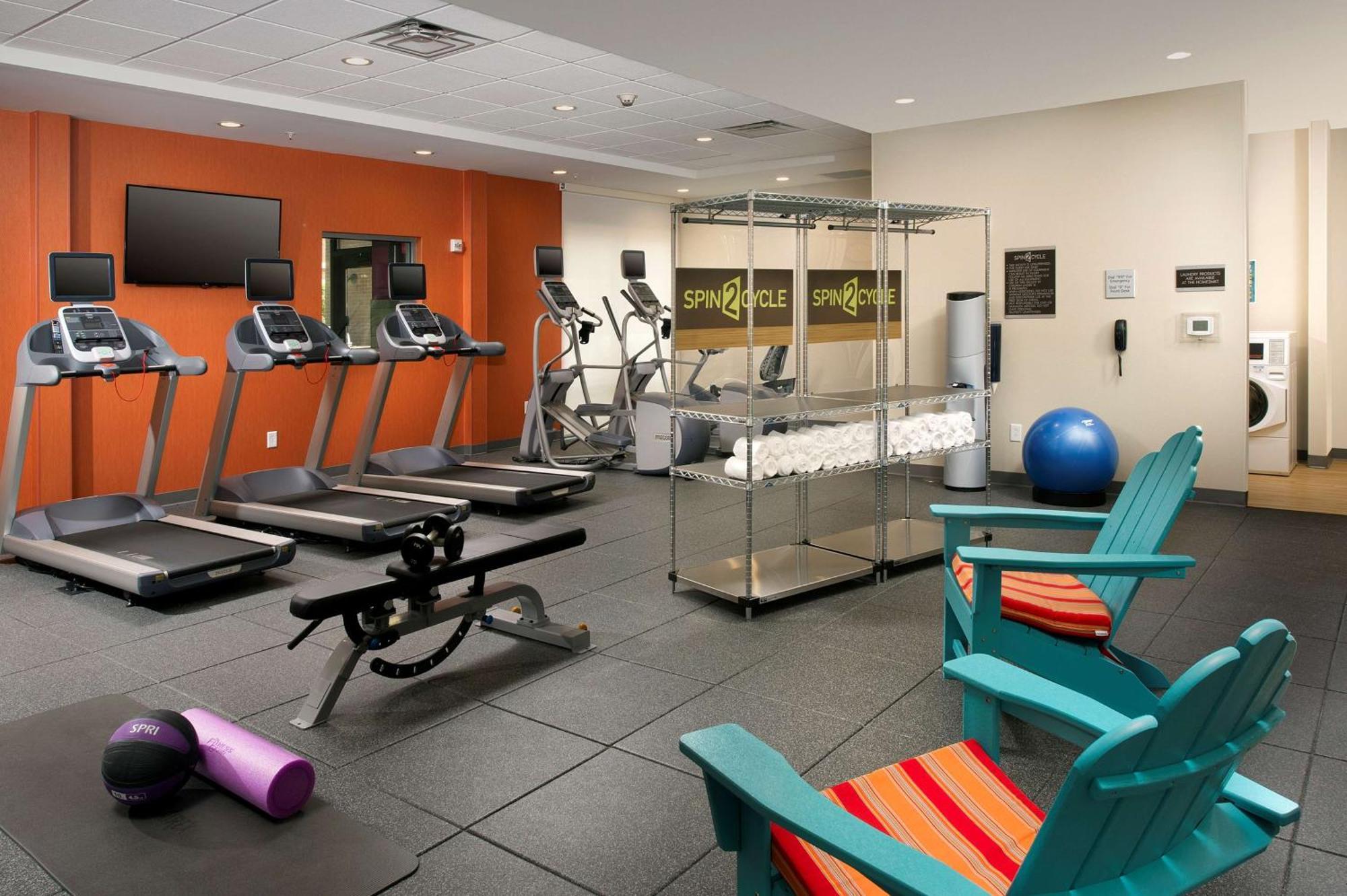 Hampton Inn Louisville East Hurstbourne Dış mekan fotoğraf